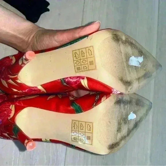 🌸ALDO Cirelle red Floral Print Sock satin Bootie boots 7.5 - Picture 5 of 7